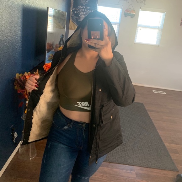 Essential utility jacket - Picture 2 of 4